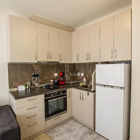 адиз 1 Apartment