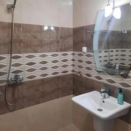 아파트 адиз 1 산단스키