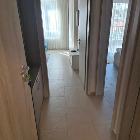 адиз Apartament *